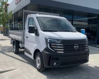 Nissan - Самосвал камион: снимка 1 Nissan - Самосвал камион: снимка 1