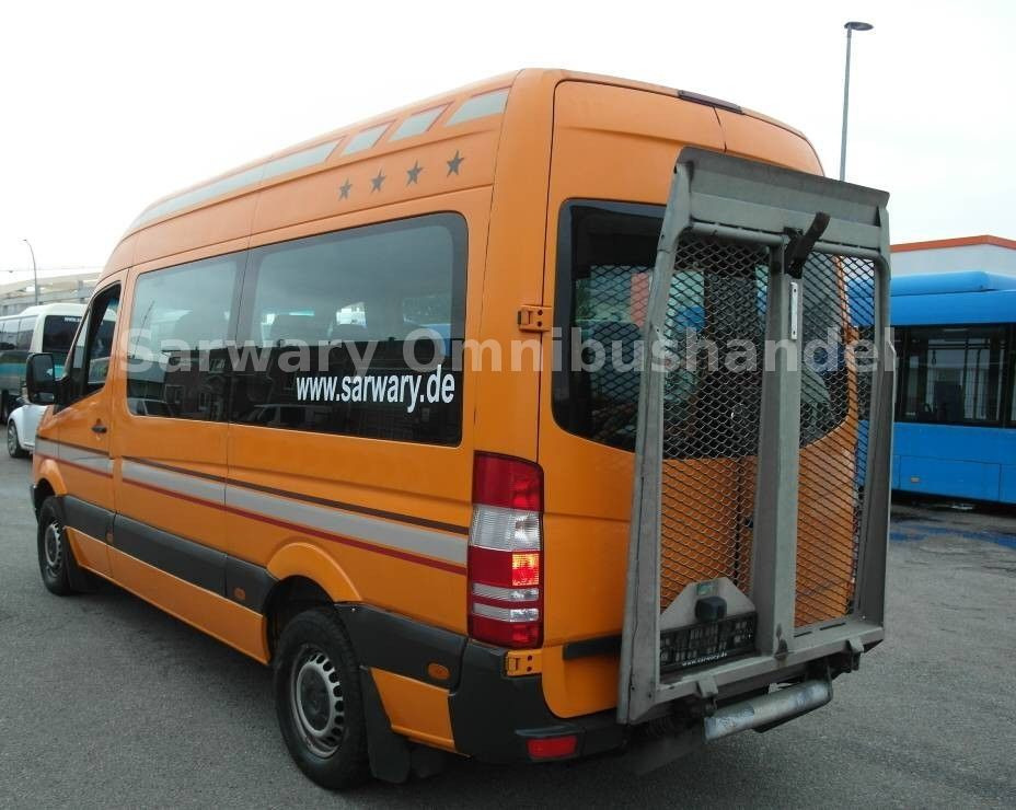 Mercedes-Benz 315 CDI Sprinter *Klima*12-Sitze*Lift*318 - Микробус, Пътнически бус: снимка 5 Mercedes-Benz 315 CDI Sprinter *Klima*12-Sitze*Lift*318 - Микробус, Пътнически бус: снимка 5