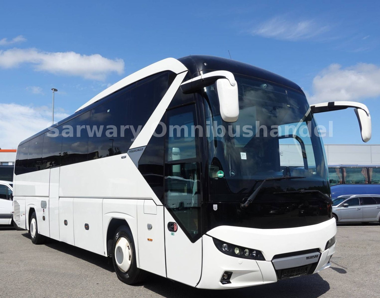 Neoplan Tourliner N 2216 SHD *P21*Tourismo*R07*51-Sitze* - Туристически автобус: снимка 1 Neoplan Tourliner N 2216 SHD *P21*Tourismo*R07*51-Sitze* - Туристически автобус: снимка 1