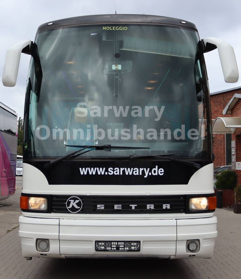 Setra 215 HDH*41 Sitze*VIP*8 Gang*Klima*WC*TV*Clubecke - Туристически автобус: снимка 5 Setra 215 HDH*41 Sitze*VIP*8 Gang*Klima*WC*TV*Clubecke - Туристически автобус: снимка 5