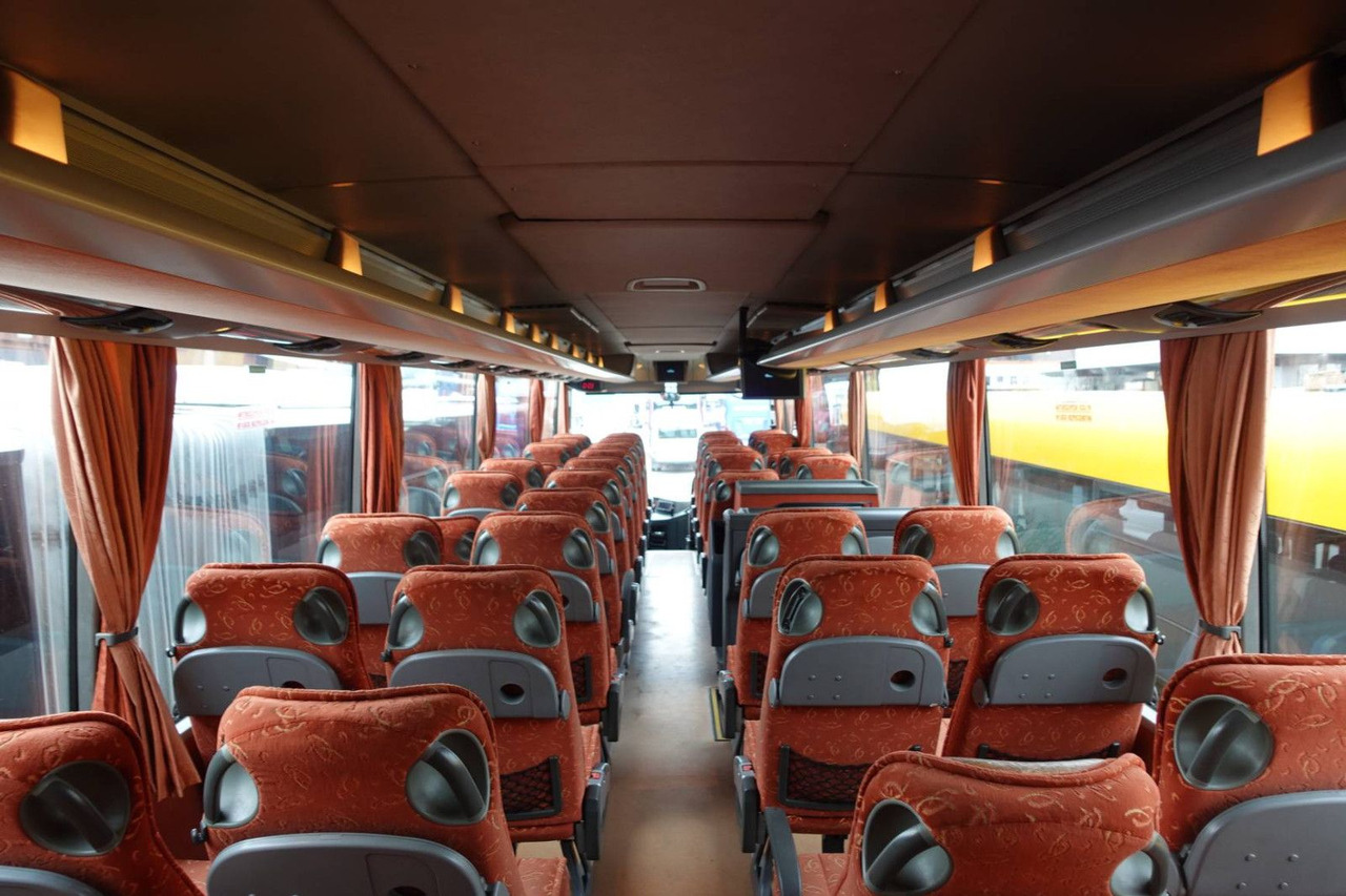 Туристически автобус Setra 415 GT-HD *Klima*WC*Euro3*Analog Tacho: снимка 31 Туристически автобус Setra 415 GT-HD *Klima*WC*Euro3*Analog Tacho: снимка 31