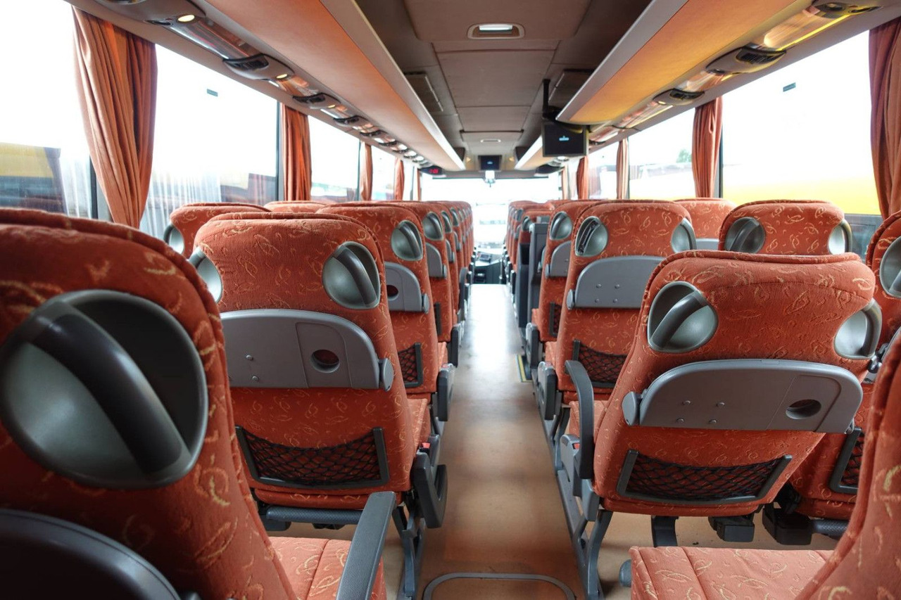 Туристически автобус Setra 415 GT-HD *Klima*WC*Euro3*Analog Tacho: снимка 13 Туристически автобус Setra 415 GT-HD *Klima*WC*Euro3*Analog Tacho: снимка 13