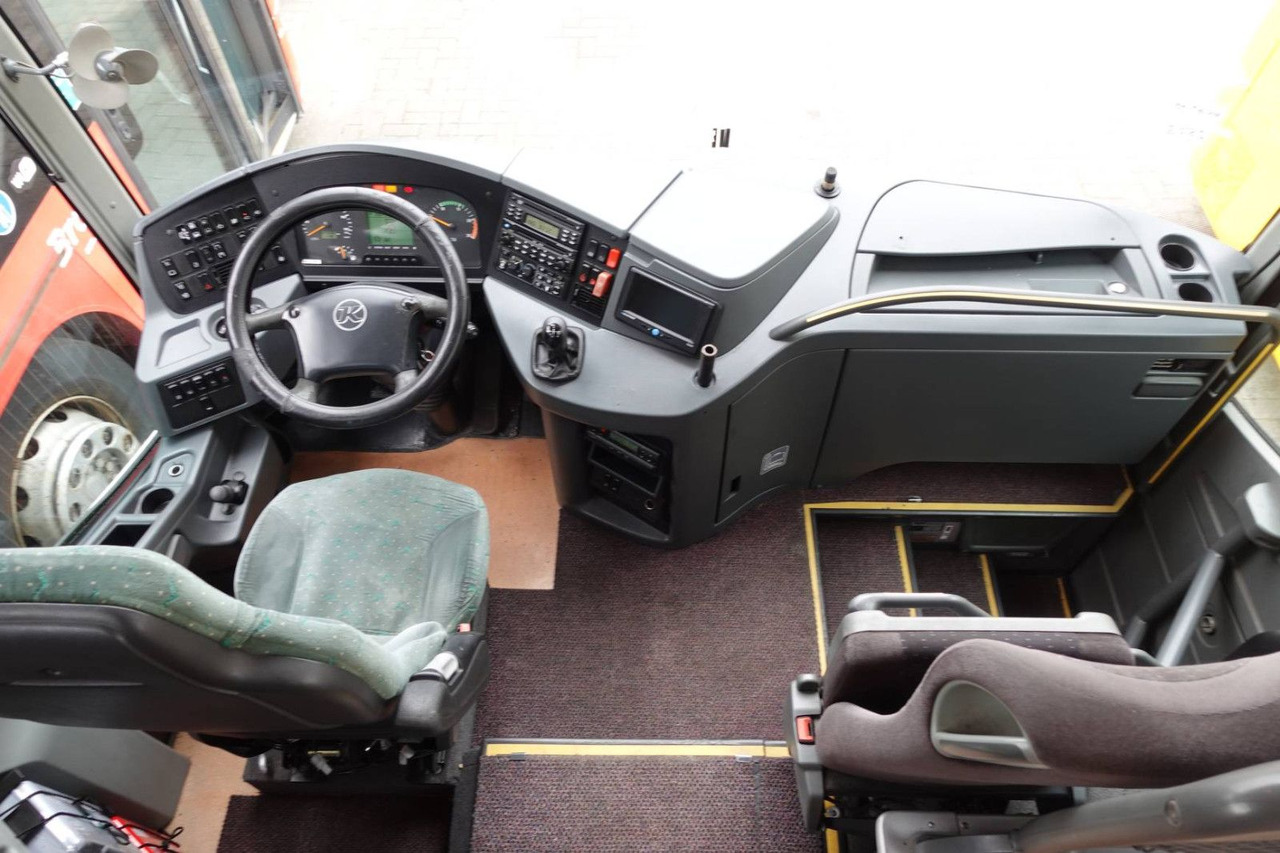 Туристически автобус Setra 415 GT-HD *Klima*WC*Euro3*Analog Tacho: снимка 9 Туристически автобус Setra 415 GT-HD *Klima*WC*Euro3*Analog Tacho: снимка 9
