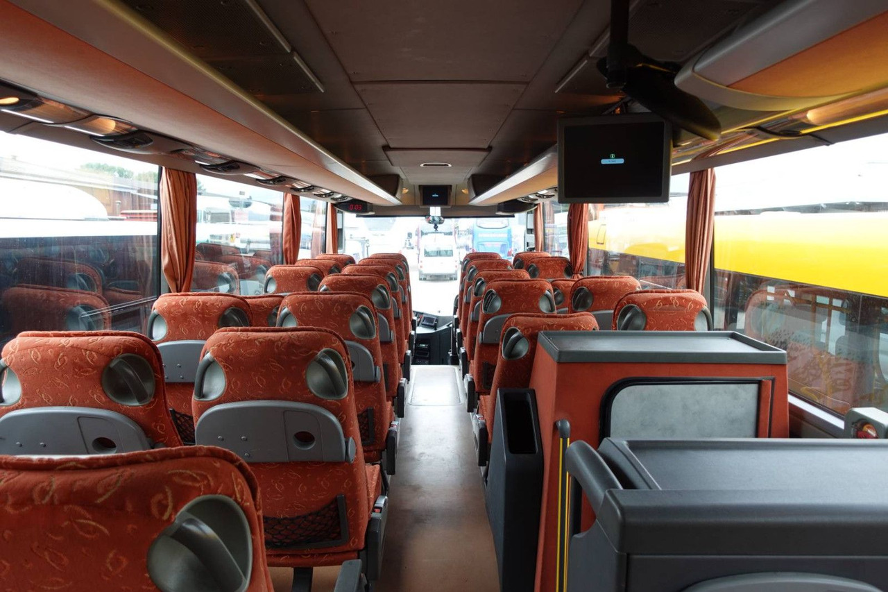 Туристически автобус Setra 415 GT-HD *Klima*WC*Euro3*Analog Tacho: снимка 15 Туристически автобус Setra 415 GT-HD *Klima*WC*Euro3*Analog Tacho: снимка 15