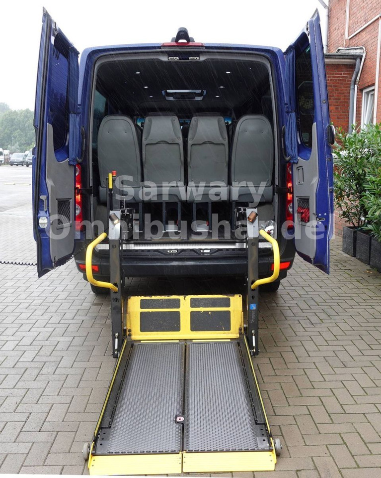Микробус, Пътнически бус Volkswagen Crafter TDI*13 Sitze*Klima*EURO6*Rollstuhl*Lift*: снимка 14 Микробус, Пътнически бус Volkswagen Crafter TDI*13 Sitze*Klima*EURO6*Rollstuhl*Lift*: снимка 14