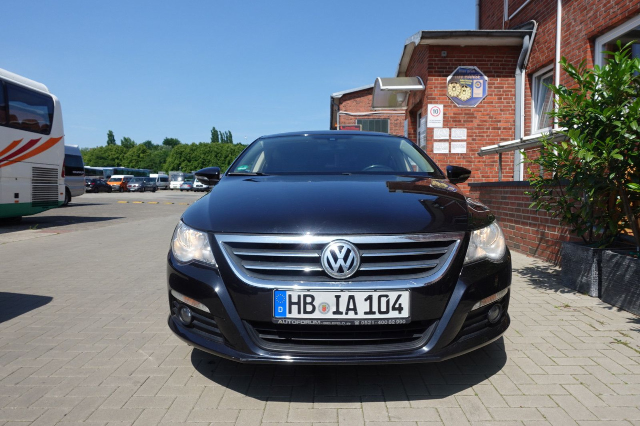 Volkswagen Passat CC*Tüv:02/2027*Scheckheft*SD*Navi - Седан: снимка 3 Volkswagen Passat CC*Tüv:02/2027*Scheckheft*SD*Navi - Седан: снимка 3