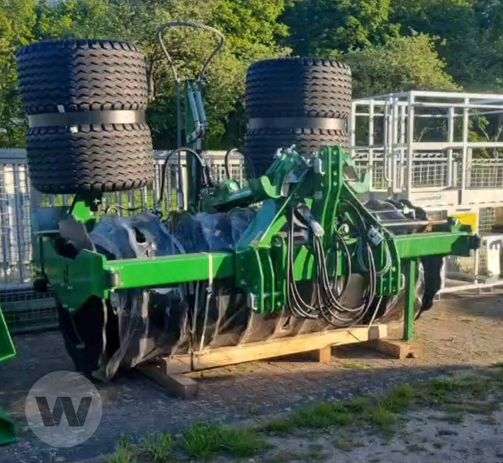 Düvelsdorf SILAGEWALZE - Оборудване за силаж: снимка 2 Düvelsdorf SILAGEWALZE - Оборудване за силаж: снимка 2