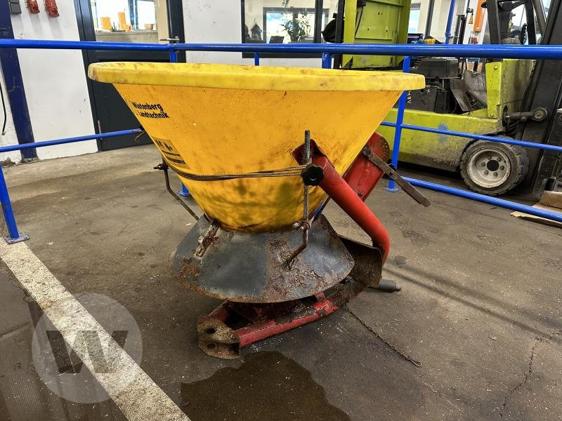 Fricke GL-MFS 180 K - Машина за разпръскване на сол/ Пясък: снимка 2 Fricke GL-MFS 180 K - Машина за разпръскване на сол/ Пясък: снимка 2