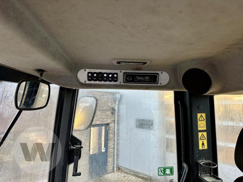 JCB 427 HT Agri - Колесен товарач: снимка 5 JCB 427 HT Agri - Колесен товарач: снимка 5
