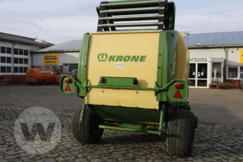 Krone Comprima F 155 - Рулонна сламопреса: снимка 4 Krone Comprima F 155 - Рулонна сламопреса: снимка 4