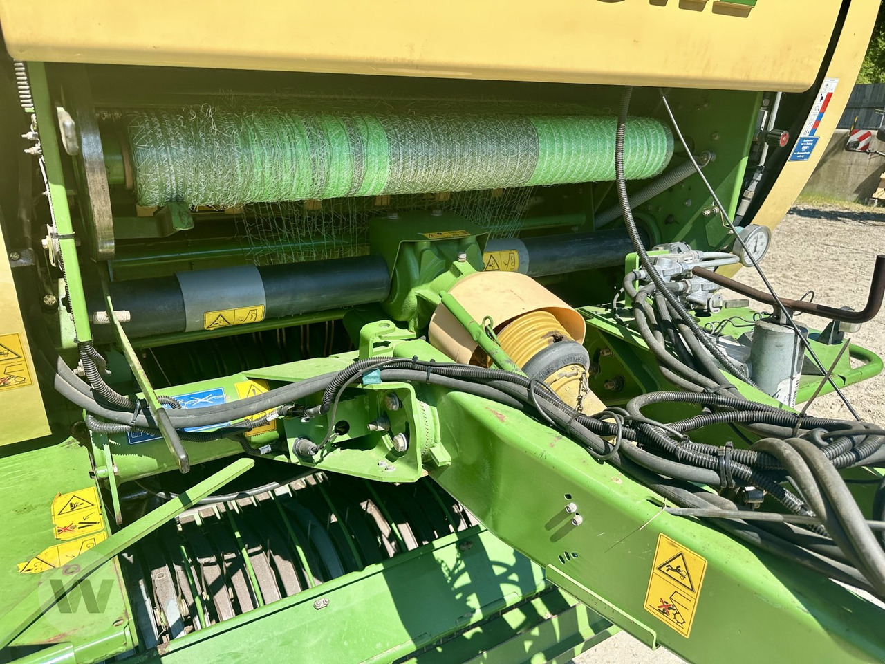 Krone Comprima V 180 XC - Рулонна сламопреса: снимка 5 Krone Comprima V 180 XC - Рулонна сламопреса: снимка 5