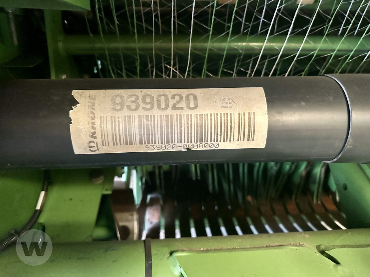 Krone Comprima V 180 XC - Рулонна сламопреса: снимка 3 Krone Comprima V 180 XC - Рулонна сламопреса: снимка 3