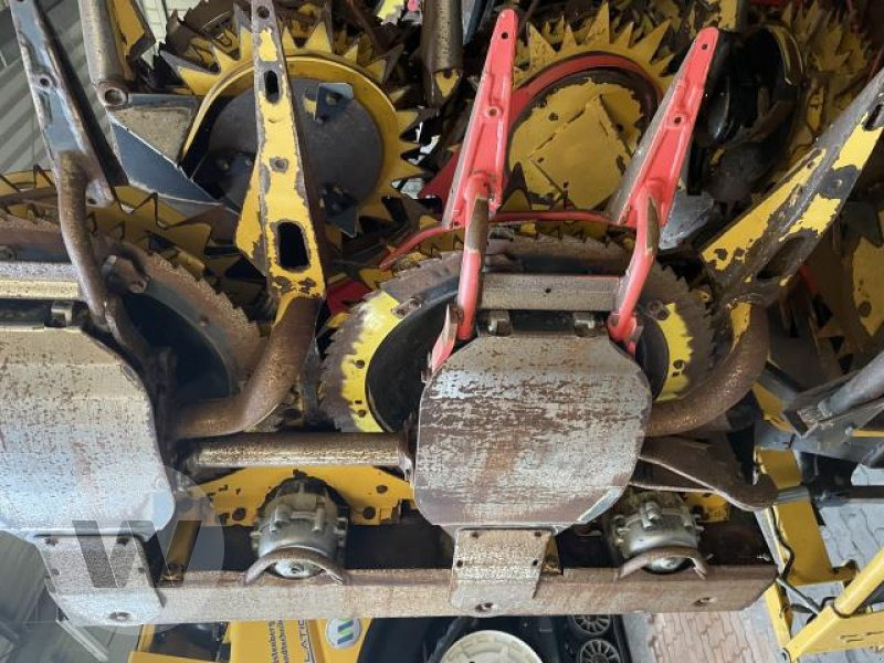 New Holland 490 FIE - Хедер за царевица: снимка 4 New Holland 490 FIE - Хедер за царевица: снимка 4