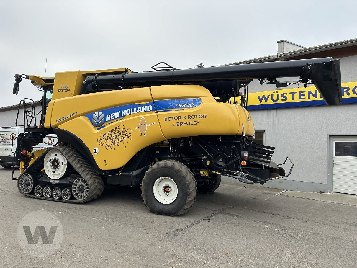 New Holland CR 8.90 - Зърнокомбайн: снимка 5 New Holland CR 8.90 - Зърнокомбайн: снимка 5