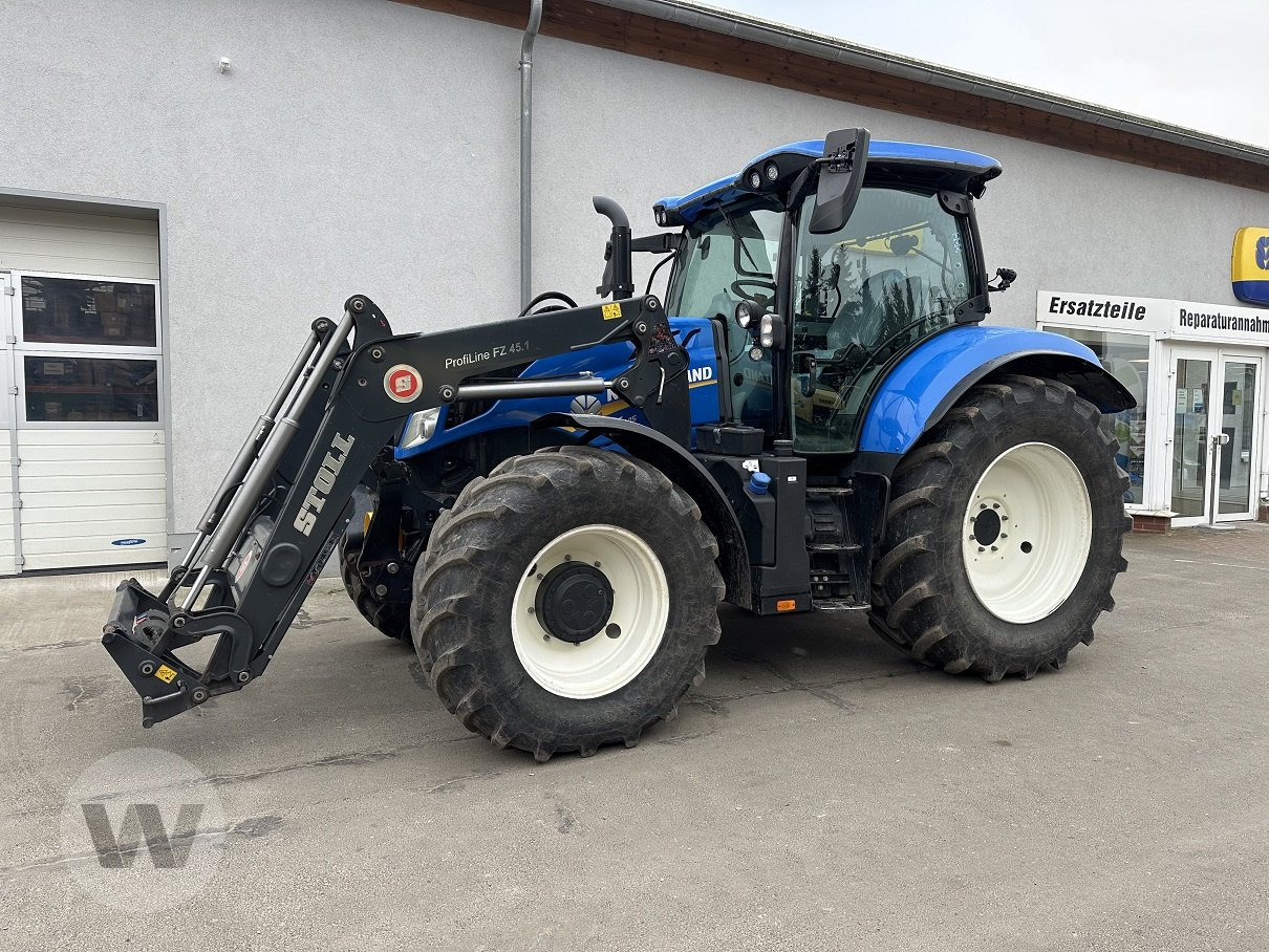 New Holland T 6.145 DC - Трактор: снимка 2 New Holland T 6.145 DC - Трактор: снимка 2