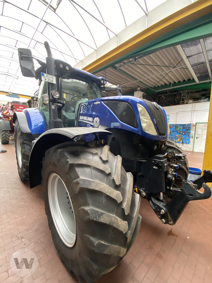 New Holland T 7.245 - Трактор: снимка 3 New Holland T 7.245 - Трактор: снимка 3