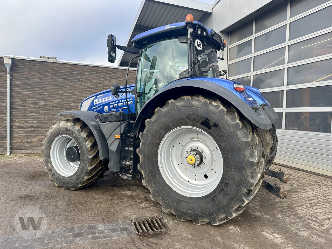 New Holland T 7.315 - Трактор: снимка 4 New Holland T 7.315 - Трактор: снимка 4