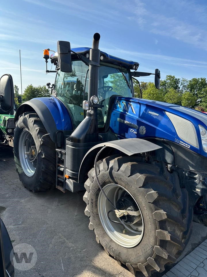 New Holland T 7.315 HD Stage V - Трактор: снимка 4 New Holland T 7.315 HD Stage V - Трактор: снимка 4