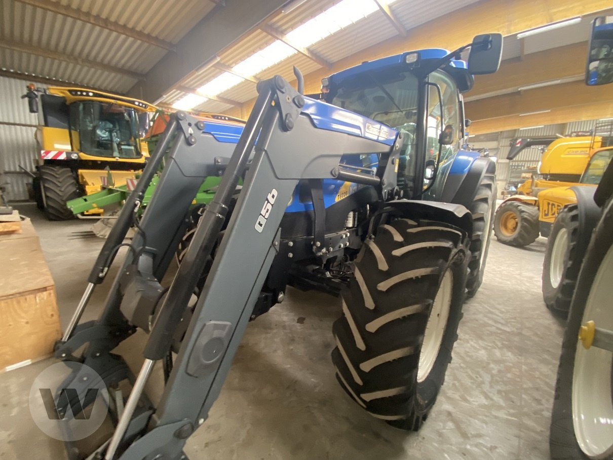 New Holland T6020 Elite - Трактор: снимка 1 New Holland T6020 Elite - Трактор: снимка 1