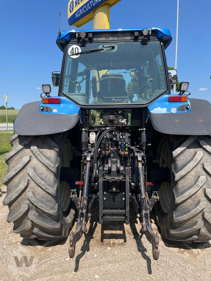 New Holland TM 190 - Трактор: снимка 3 New Holland TM 190 - Трактор: снимка 3