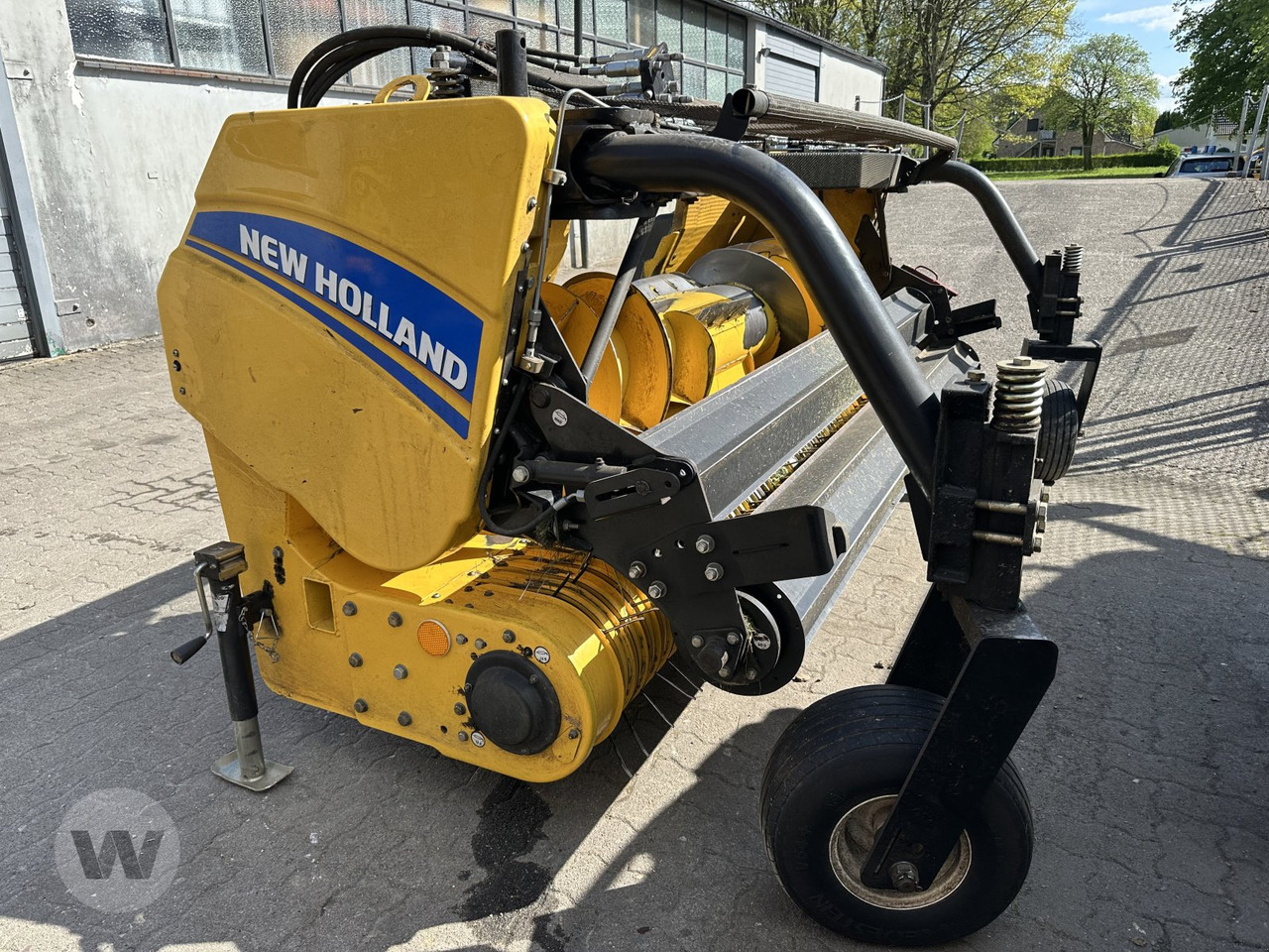 New Holland Pick-Up 300 FP - Прикачен инвентар за Селскостопанска техника: снимка 1 New Holland Pick-Up 300 FP - Прикачен инвентар за Селскостопанска техника: снимка 1