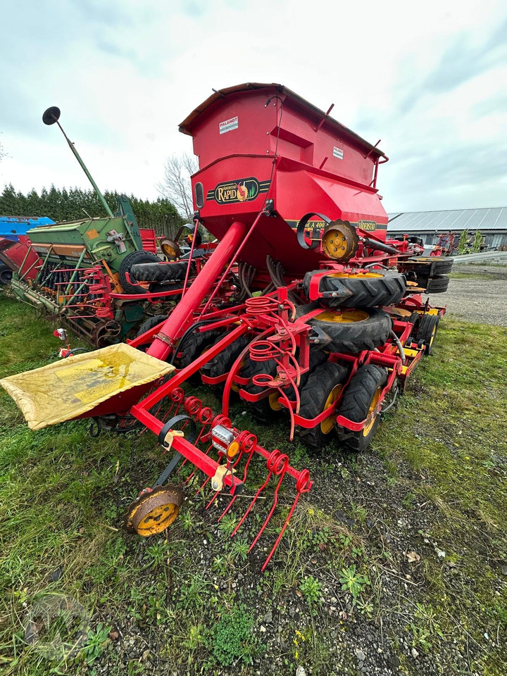 Väderstad Rapid A 400 S - Комбинирана сеялка: снимка 4 Väderstad Rapid A 400 S - Комбинирана сеялка: снимка 4