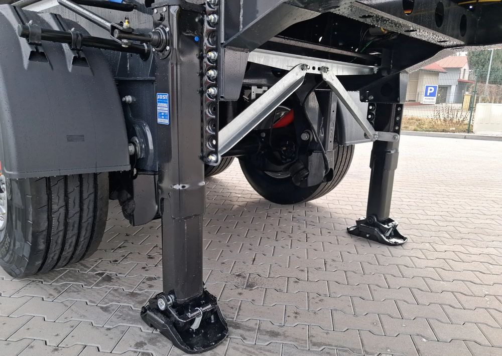 Humbaur Wywrotka Stalowa 27m3 HARDOX - Самосвал полуремарке: снимка 4 Humbaur Wywrotka Stalowa 27m3 HARDOX - Самосвал полуремарке: снимка 4