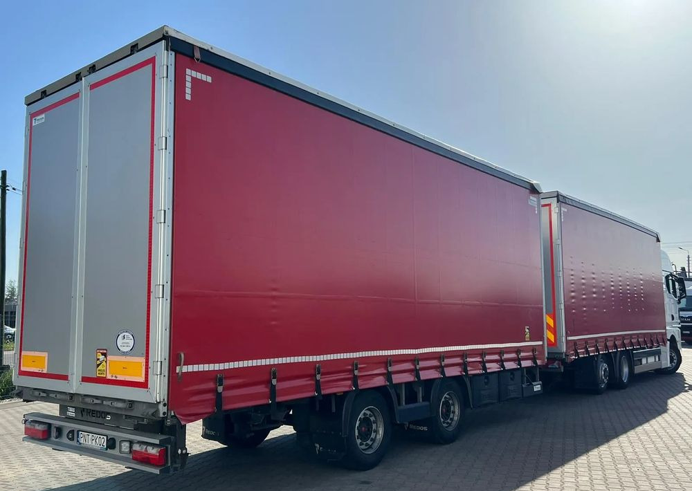 MAN TGX 26.470 z przyczepą Redos - Камион с брезент: снимка 5 MAN TGX 26.470 z przyczepą Redos - Камион с брезент: снимка 5