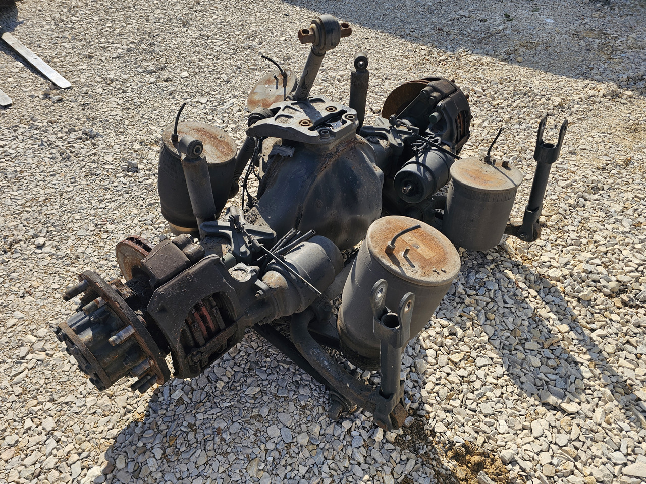 MAN TGX TGS EURO 6 / COMPLETE AXLE / HY-1350 / 38:15 - Задна ос: снимка 4 MAN TGX TGS EURO 6 / COMPLETE AXLE / HY-1350 / 38:15 - Задна ос: снимка 4