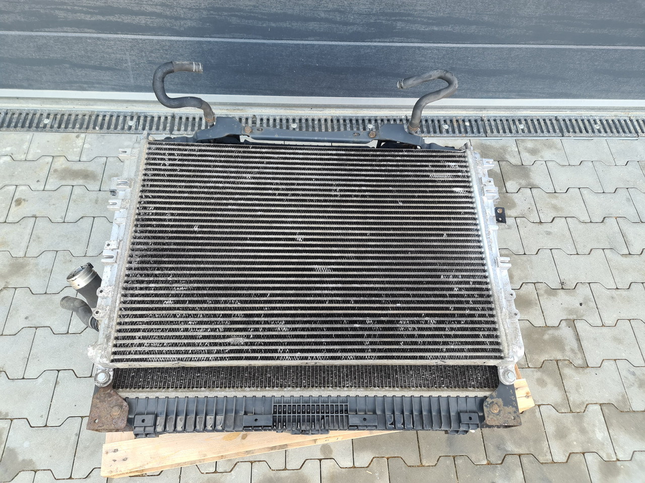 MERCEDES ATEGO ANTOS / EURO 6 / COOLER SET / INTERCOOLER / WATER COOLER / WORLDWIDE DELIVERY - Радиатор: снимка 3 MERCEDES ATEGO ANTOS / EURO 6 / COOLER SET / INTERCOOLER / WATER COOLER / WORLDWIDE DELIVERY - Радиатор: снимка 3