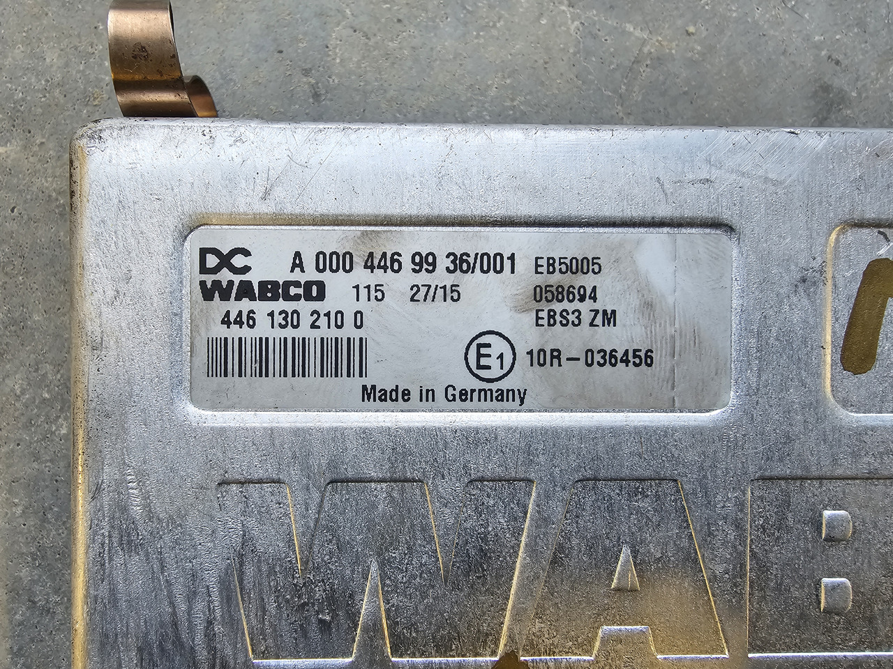 MERCEDES-BENZ ATEGO MP4 EURO 6 / ABS EBS CONTROL UNIT / A0004469936 - Блок за управление: снимка 3 MERCEDES-BENZ ATEGO MP4 EURO 6 / ABS EBS CONTROL UNIT / A0004469936 - Блок за управление: снимка 3