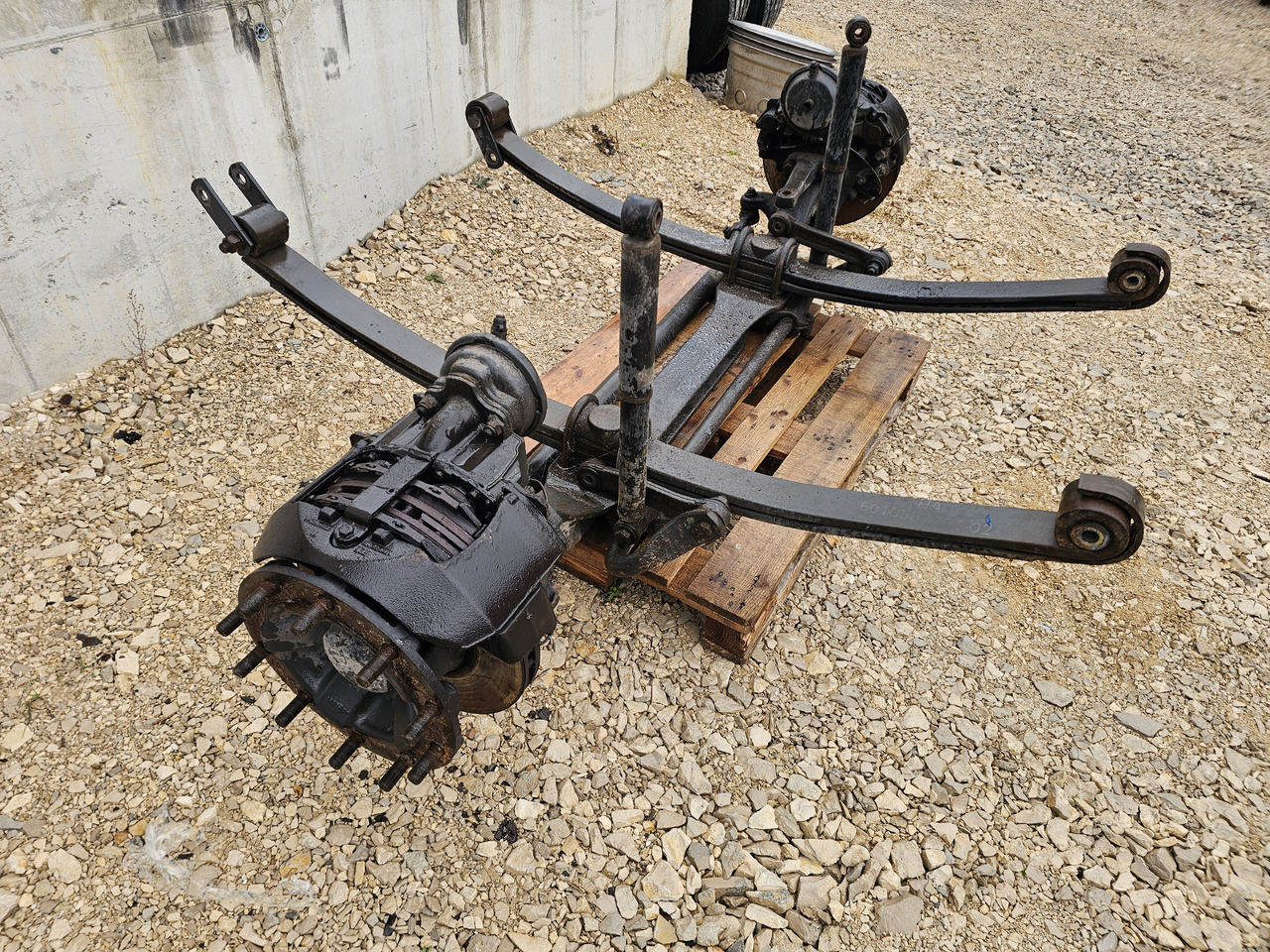RENAULT MAGNUM DXI / COMPLETE FRONT AXLE / HUB SPRING - Предна ос: снимка 3 RENAULT MAGNUM DXI / COMPLETE FRONT AXLE / HUB SPRING - Предна ос: снимка 3