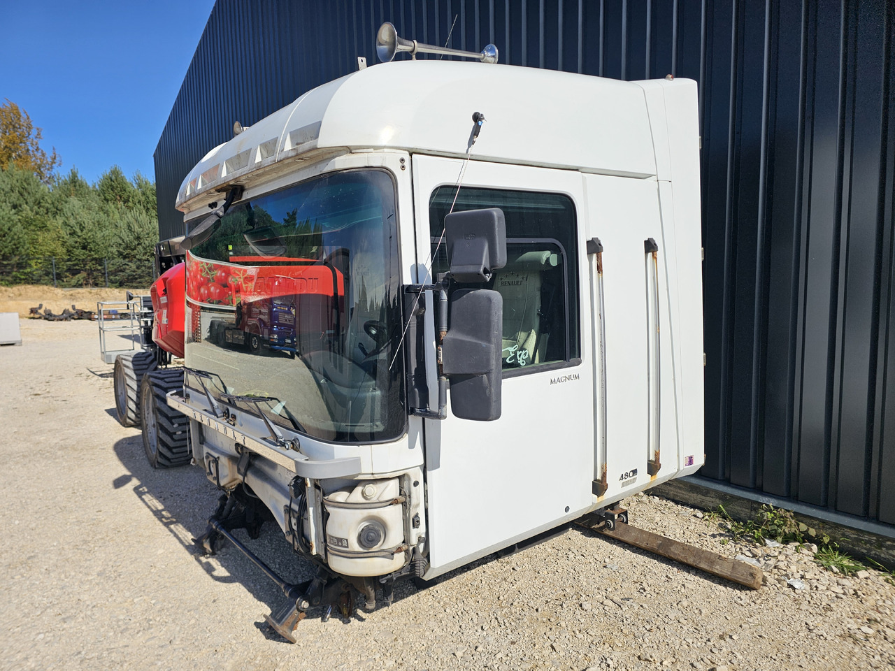 RENAULT MAGNUM DXI VEGA LIFT / COMPLETE CABINE - Кабина: снимка 4 RENAULT MAGNUM DXI VEGA LIFT / COMPLETE CABINE - Кабина: снимка 4