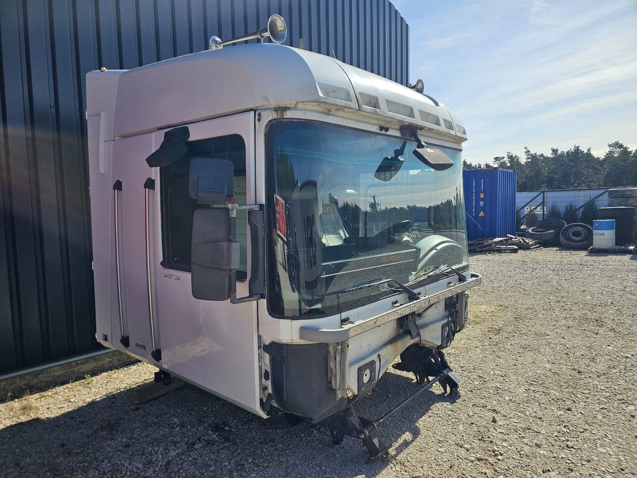 RENAULT MAGNUM DXI VEGA LIFT / COMPLETE CABINE - Кабина: снимка 2 RENAULT MAGNUM DXI VEGA LIFT / COMPLETE CABINE - Кабина: снимка 2