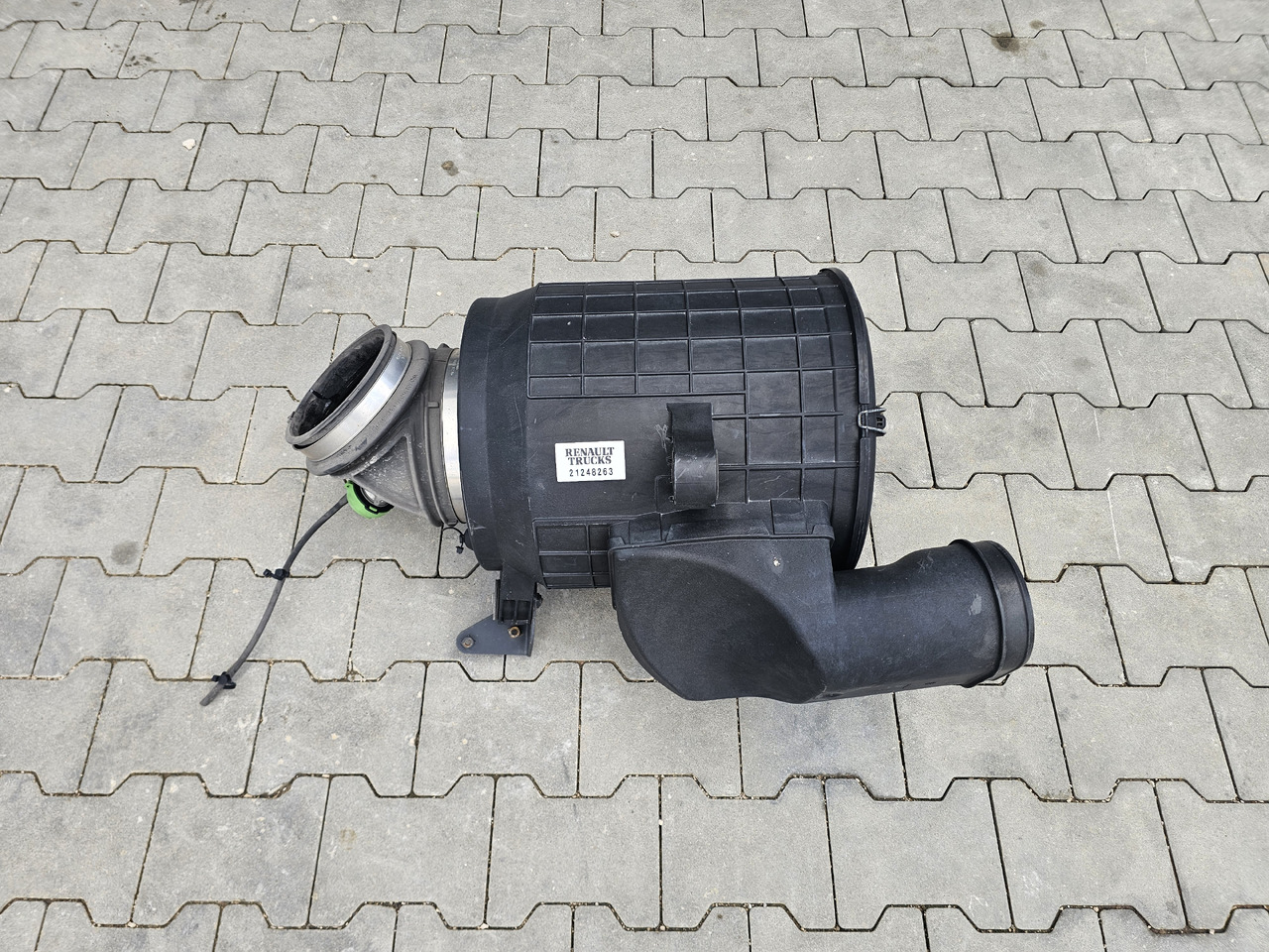 RENAULT RANGE T / AIR FILTER HOUSING / 21248263 - Въздушен филтър: снимка 1 RENAULT RANGE T / AIR FILTER HOUSING / 21248263 - Въздушен филтър: снимка 1