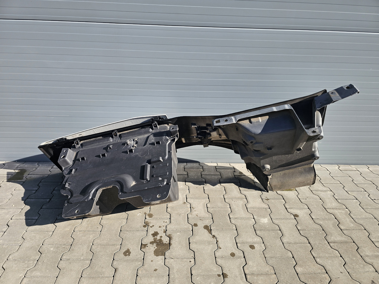 RENAULT RANGE T / HIGH CAB / LEFT FOOTSTEP / 82244459 - Cтъпало: снимка 4 RENAULT RANGE T / HIGH CAB / LEFT FOOTSTEP / 82244459 - Cтъпало: снимка 4