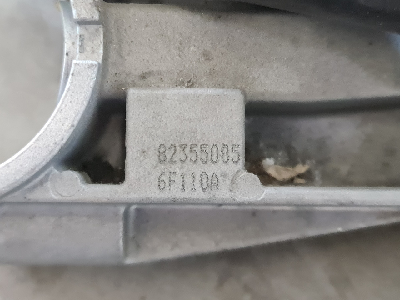 RENAULT RANGE T / IGNITION WITH KEY / 82355085 - Стартер: снимка 4 RENAULT RANGE T / IGNITION WITH KEY / 82355085 - Стартер: снимка 4