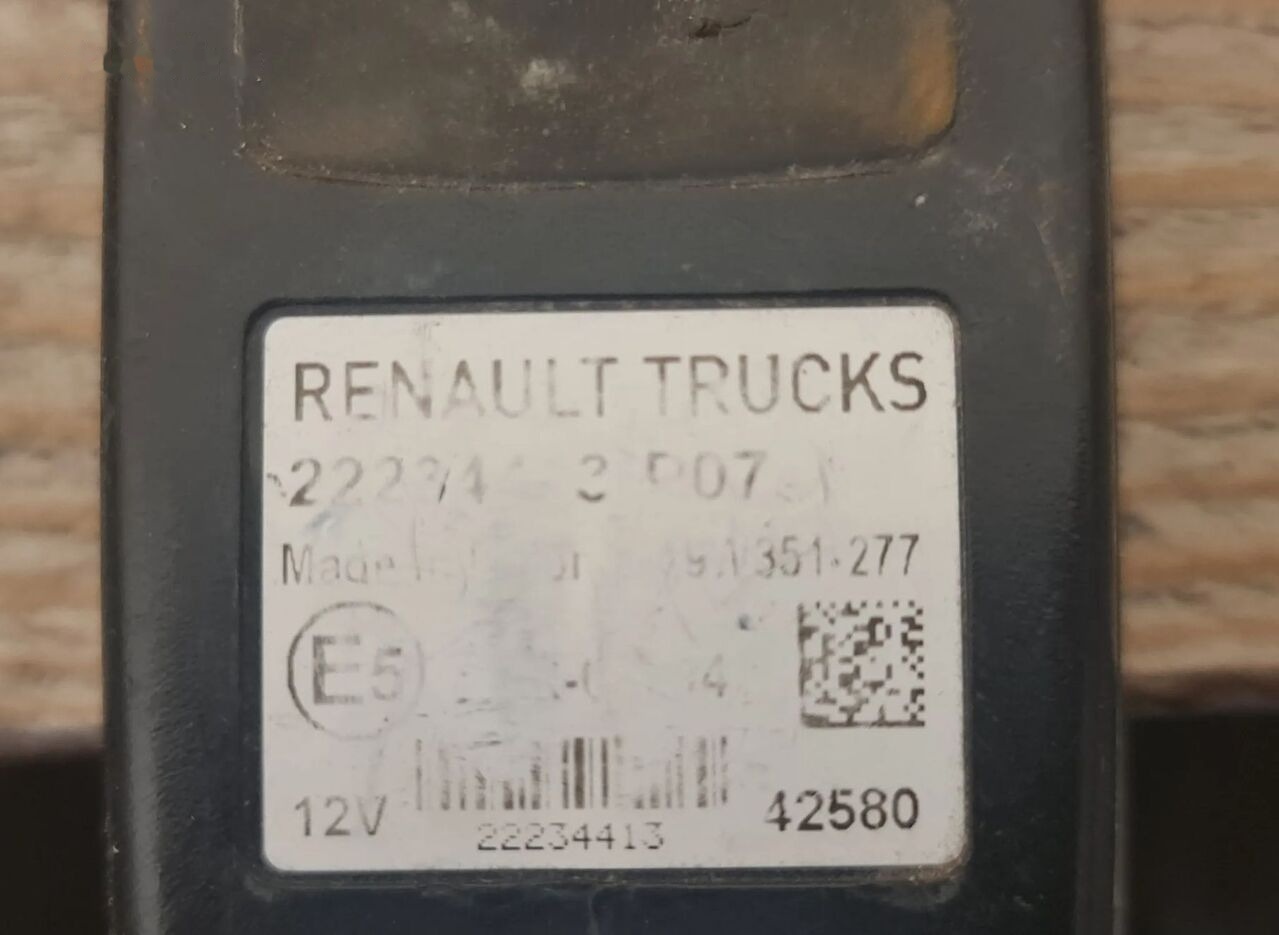 Renault RANGE T truck - Окачване за Камион: снимка 2 Renault RANGE T truck - Окачване за Камион: снимка 2
