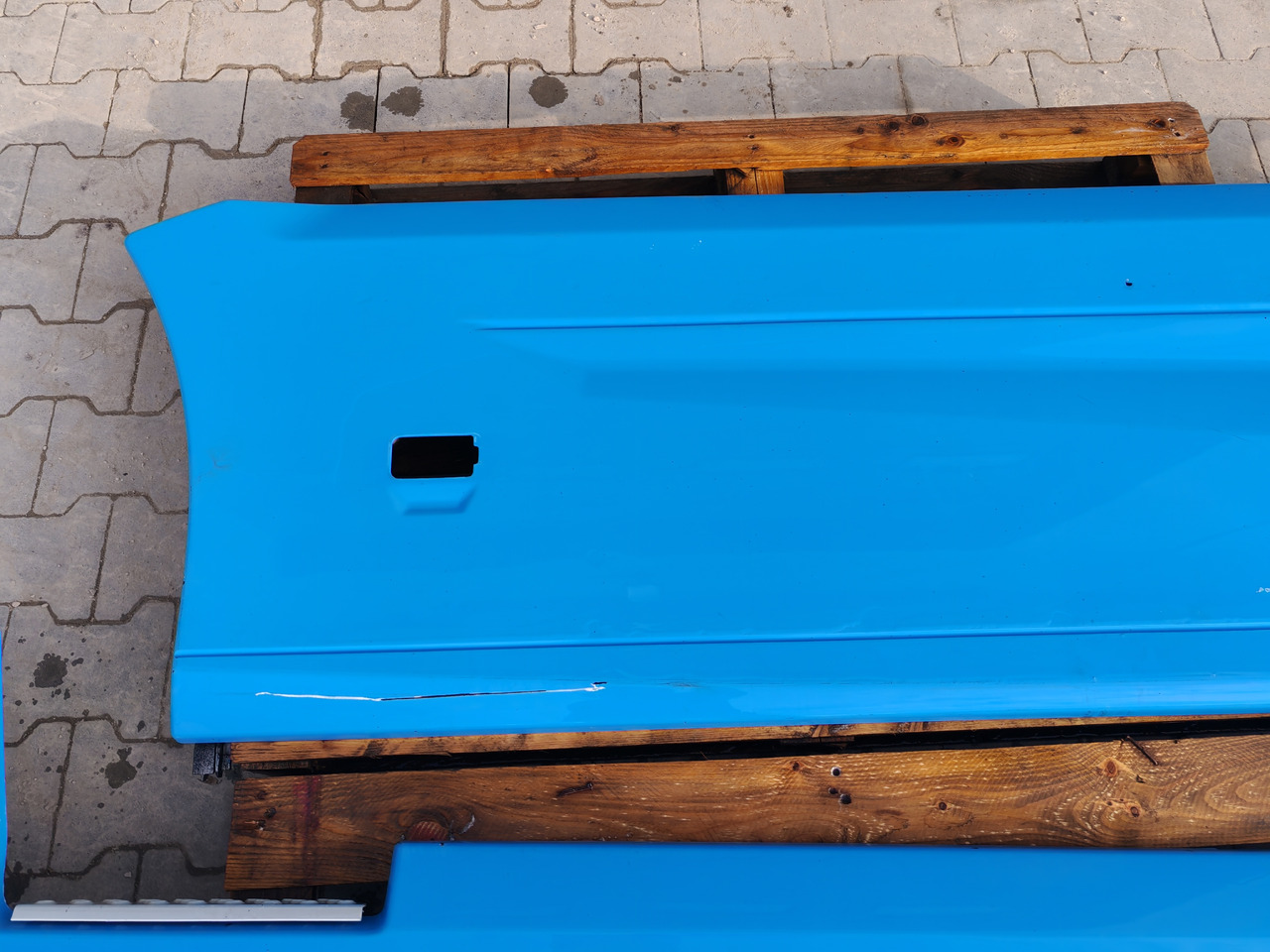 RENAULT RANGE T EURO 6 / SIDE SPOILERS SET - Резервни части: снимка 5 RENAULT RANGE T EURO 6 / SIDE SPOILERS SET - Резервни части: снимка 5