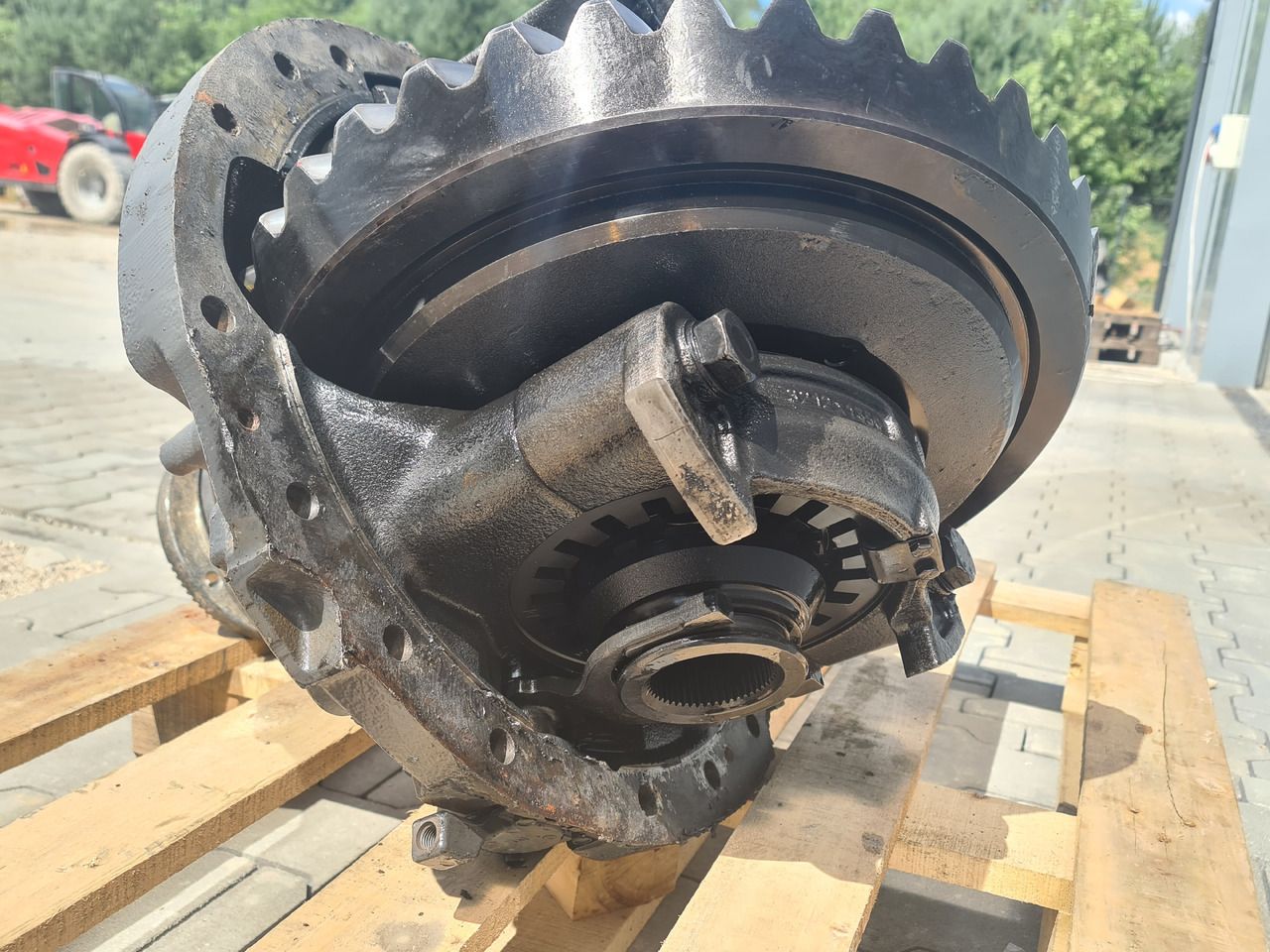 VOLVO DIFFERENTIAL DIFF / MS18X / RSS1360 / RATIO 2.85 37-13 / WORLDWIDE DELIVERY - Задна ос: снимка 4 VOLVO DIFFERENTIAL DIFF / MS18X / RSS1360 / RATIO 2.85 37-13 / WORLDWIDE DELIVERY - Задна ос: снимка 4