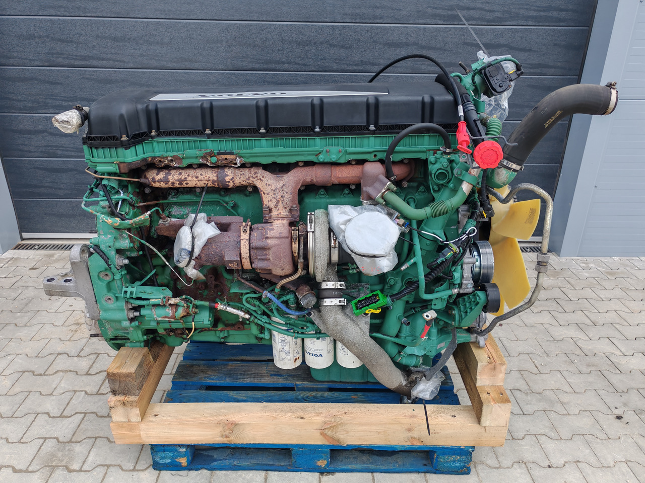 VOLVO FH4 EURO 6 / D13K460 EUVI / COMPLETE ENGINE - Двигател: снимка 2 VOLVO FH4 EURO 6 / D13K460 EUVI / COMPLETE ENGINE - Двигател: снимка 2