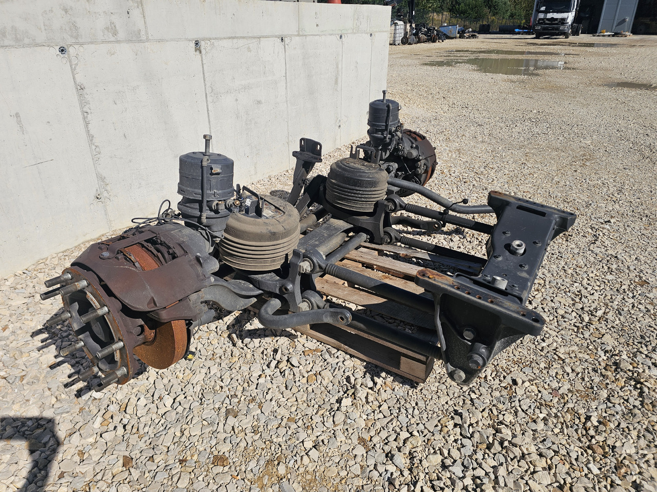 VOLVO FH5 FM5 / FRONT AIR SUNSPENSION - Предна ос: снимка 3 VOLVO FH5 FM5 / FRONT AIR SUNSPENSION - Предна ос: снимка 3