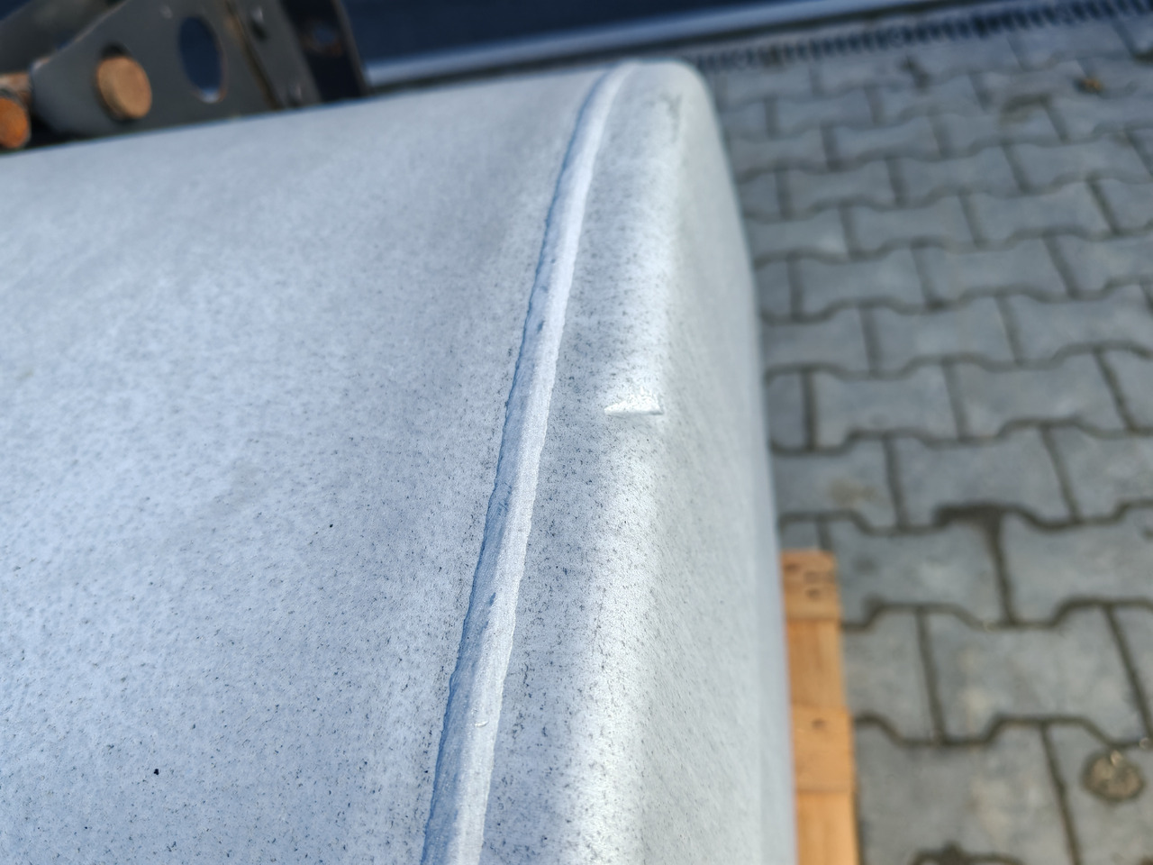 VOLVO RENAULT - Резервоар за гориво: снимка 5 VOLVO RENAULT - Резервоар за гориво: снимка 5