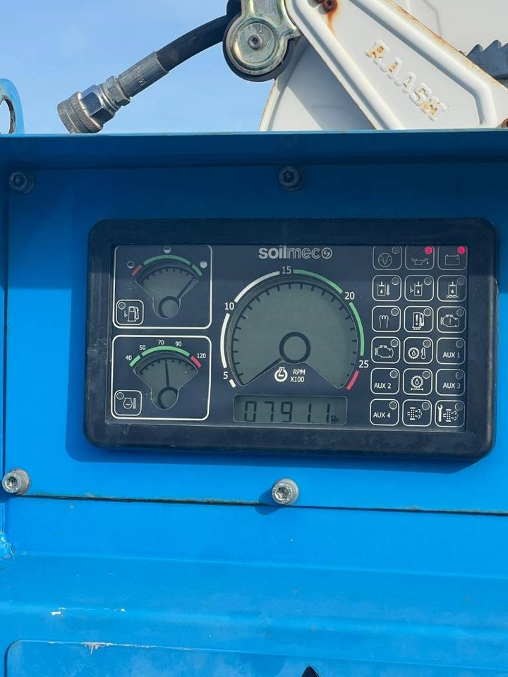 Soilmec SM17 - Машина за набиване: снимка 3 Soilmec SM17 - Машина за набиване: снимка 3