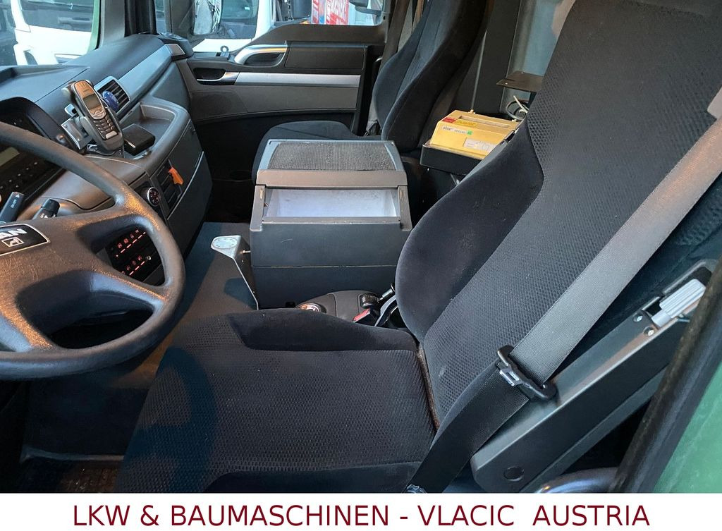 MAN TGS 26.400 Gastankwagen mit Pumpe und Wage22000L - Камион цистерна: снимка 5 MAN TGS 26.400 Gastankwagen mit Pumpe und Wage22000L - Камион цистерна: снимка 5