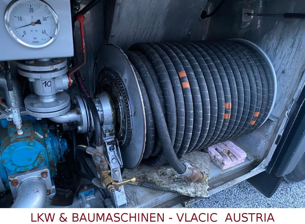 Камион цистерна MAN TGS 26.400 Gastankwagen mit Pumpe und Wage22000L: снимка 14