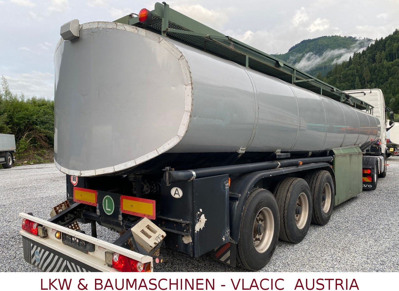 Schwarzmüller Tank für Öl transport - Полуремарке цистерна: снимка 3 Schwarzmüller Tank für Öl transport - Полуремарке цистерна: снимка 3