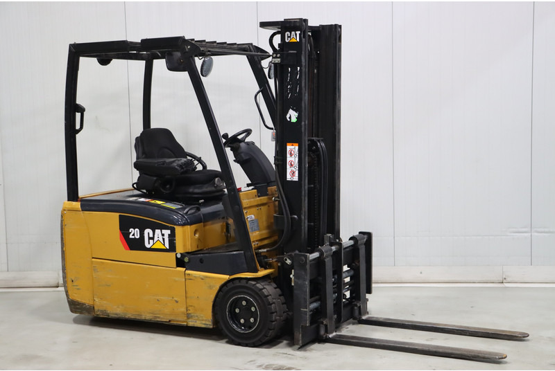 Caterpillar EP20PNT - Електрокар: снимка 1 Caterpillar EP20PNT - Електрокар: снимка 1
