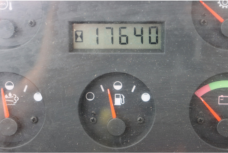 Hyster H22XM-12EC - Контейнерен товарач: снимка 2 Hyster H22XM-12EC - Контейнерен товарач: снимка 2