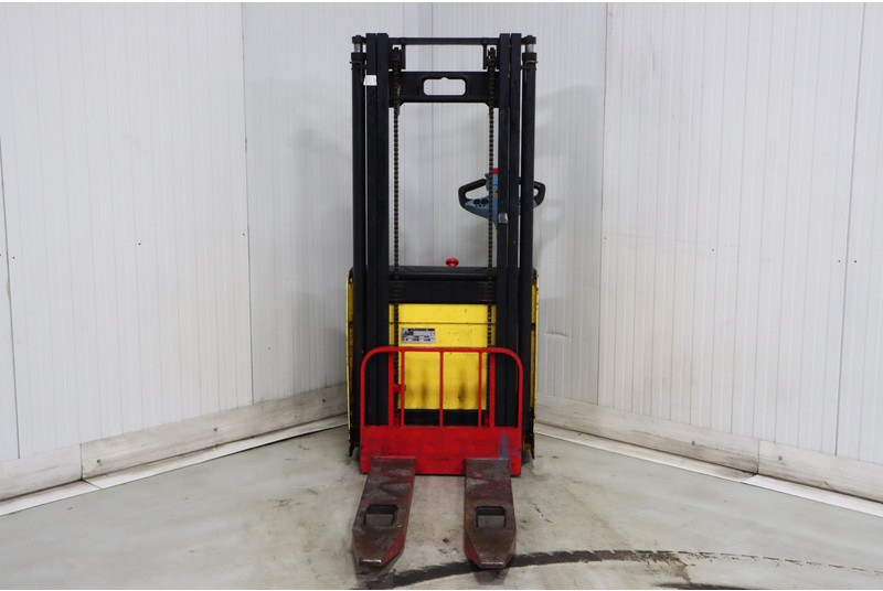 Hyster S1.0 AC - Стакер: снимка 3 Hyster S1.0 AC - Стакер: снимка 3